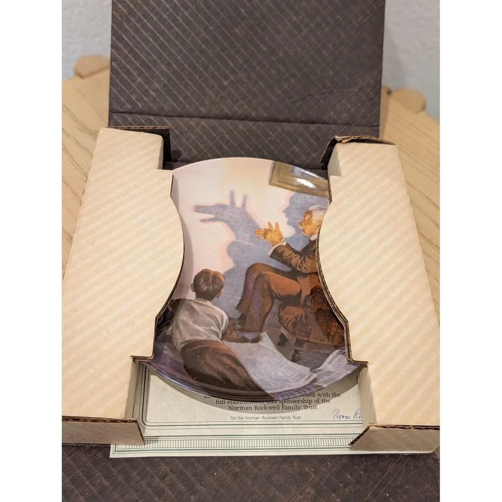 Norman Rockwell "The Shadow Artist" Heritage Collection COA - Picture 2 of 5
